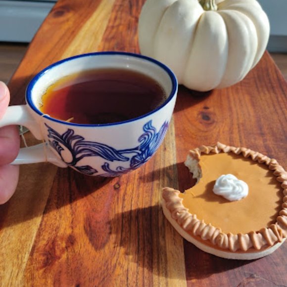 Meet your Posher, Celest - Picture 4 of 14